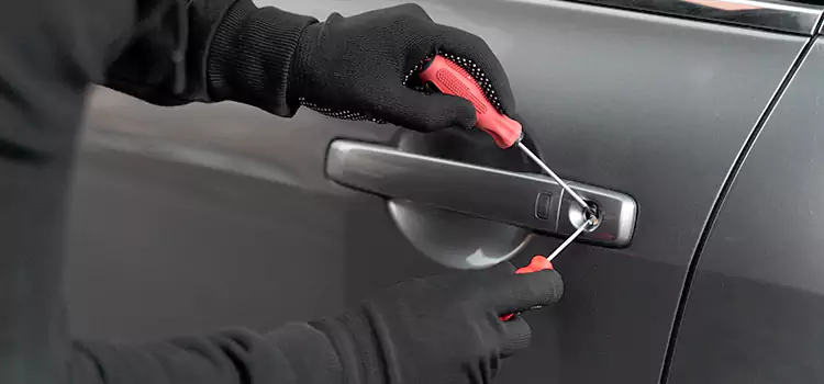 Locked Out of Car Help Spring Valley